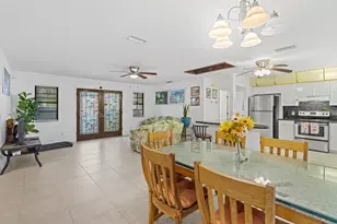 1915 Eucalyptus Ave, Fort Pierce, FL 34949 - Photo 9