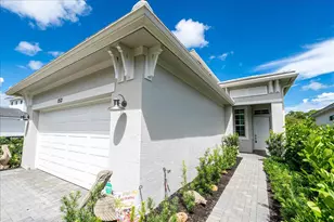 152 SE Via Tirso, Port Saint Lucie, FL 34952 - Photo 3