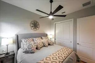 152 SE Via Tirso, Port Saint Lucie, FL 34952 - Photo 21