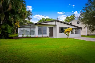 2904 SE Bamboo St, Stuart, FL 34997 - Photo 1