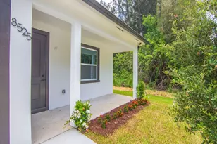 8525 64th Ave, Vero Beach, FL 32967 - Photo 9