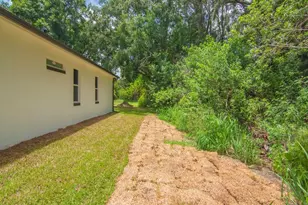 8525 64th Ave, Vero Beach, FL 32967 - Photo 33