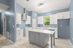 8525 64th Ave, Vero Beach, FL 32967 - Photo 11