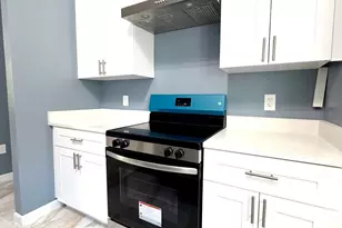 8525 64th Ave, Vero Beach, FL 32967 - Photo 9