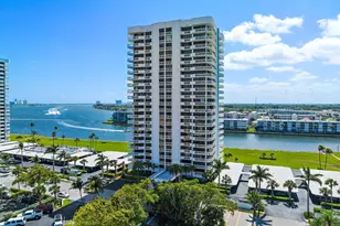 123 Lakeshore Dr, Juno Beach, FL 33408 - Photo 25