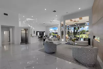 10575 Stonebridge Boulevard, Boca Raton, FL 33498 - Photo 9