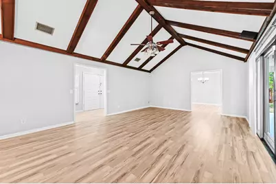 9227 SE Gettysburg Court, Hobe Sound, FL 33455 - Photo 5