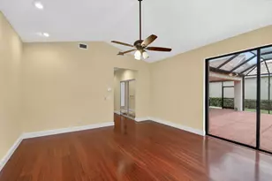 10091 Dover Carriage Ln, Lake Worth, FL 33449 - Photo 15