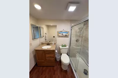 23 Flanders A, Delray Beach, FL 33484 - Photo 17