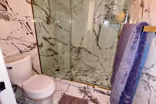 2425 Presidential Way, West Palm Beach, FL 33401 - Photo 15