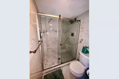 2425 Presidential Way #806, West Palm Beach, FL 33401 - Photo 21