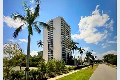 2425 Presidential Way #806, West Palm Beach, FL 33401 - Photo 31