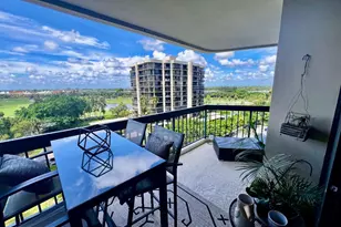 2425 Presidential Way, West Palm Beach, FL 33401 - Photo 5