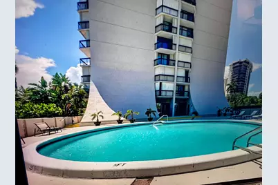 2425 Presidential Way #806, West Palm Beach, FL 33401 - Photo 29