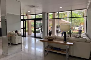 2425 Presidential Way, West Palm Beach, FL 33401 - Photo 27