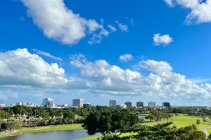 2425 Presidential Way, West Palm Beach, FL 33401 - Photo 3