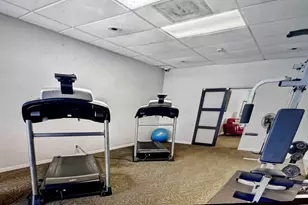 2425 Presidential Way, West Palm Beach, FL 33401 - Photo 27