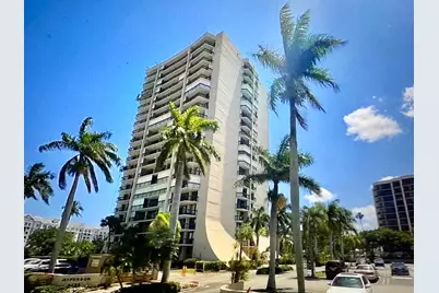 2425 Presidential Way #806, West Palm Beach, FL 33401 - Photo 33