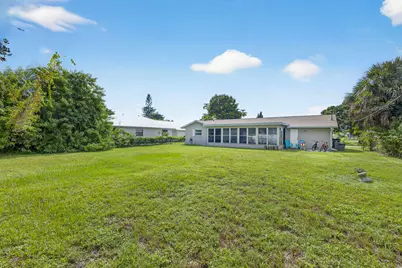 607 SE Forgal Street SE, Port Saint Lucie, FL 34983 - Photo 41