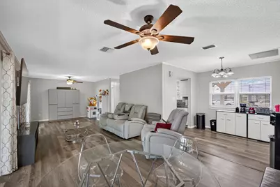 607 SE Forgal Street SE, Port Saint Lucie, FL 34983 - Photo 15