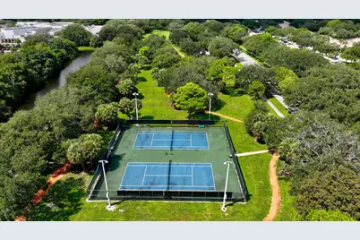 229 E Tall Oaks Circle, Palm Beach Gardens, FL 33410 - Photo 59