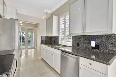 229 E Tall Oaks Circle, Palm Beach Gardens, FL 33410 - Photo 21