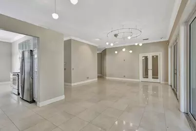 229 E Tall Oaks Circle, Palm Beach Gardens, FL 33410 - Photo 7