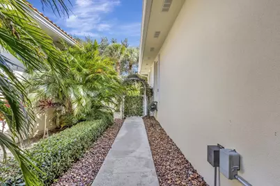 229 E Tall Oaks Circle, Palm Beach Gardens, FL 33410 - Photo 39