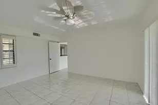 224 Capri E, Delray Beach, FL 33484 - Photo 19