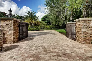 2690 NW Collins Cove Rd, Stuart, FL 34994 - Photo 3