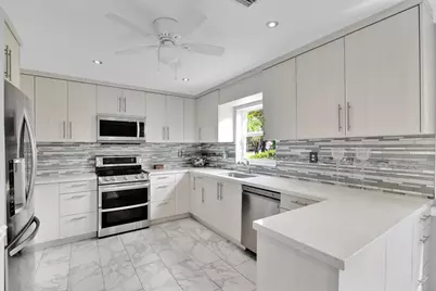 7962 Cloverfield Circle, Boca Raton, FL 33433 - Photo 19