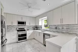 7962 Cloverfield Cir, Boca Raton, FL 33433 - Photo 19