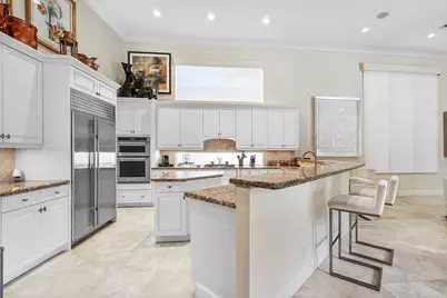 155 Remo Place, Palm Beach Gardens, FL 33418 - Photo 13