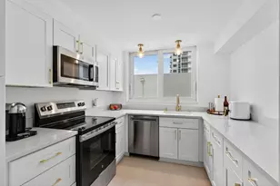 1370 S Ocean Blvd, Pompano Beach, FL 33062 - Photo 11