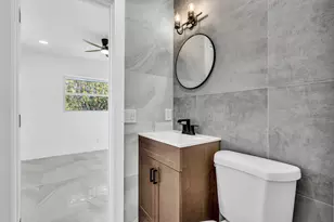 4040 NE 4th Ave, Deerfield Beach, FL 33064 - Photo 19