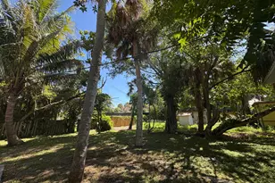 1010 Mayflower Rd, Fort Pierce, FL 34950 - Photo 19