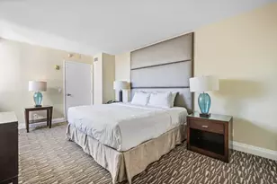 2670 E Sunrise Blvd, Fort Lauderdale, FL 33304 - Photo 17