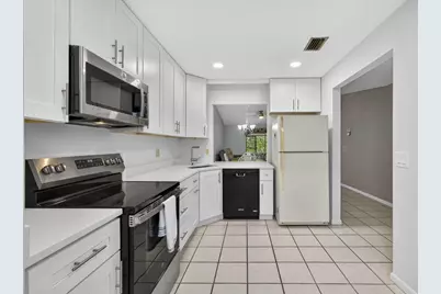 2641 Gately Drive W #2404, West Palm Beach, FL 33415 - Photo 19