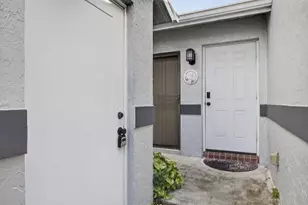 2641 Gately Dr W, West Palm Beach, FL 33415 - Photo 5