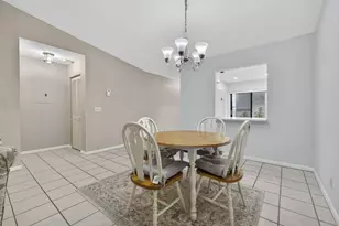 2641 Gately Dr W, West Palm Beach, FL 33415 - Photo 25