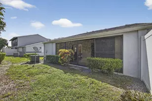 2641 Gately Dr W, West Palm Beach, FL 33415 - Photo 43