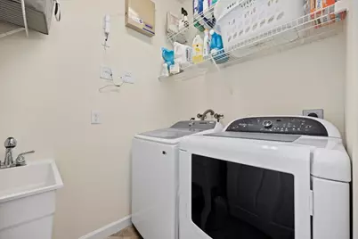 8203 Calterra Drive, Palm Beach Gardens, FL 33418 - Photo 21