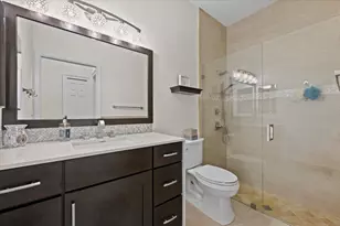 8203 Calterra Dr, Palm Beach Gardens, FL 33418 - Photo 19