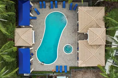 8203 Calterra Drive, Palm Beach Gardens, FL 33418 - Photo 27