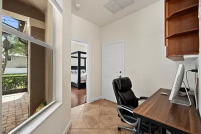 8203 Calterra Drive, Palm Beach Gardens, FL 33418 - Photo 11