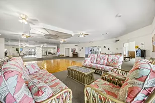 200 Village Green Cir E, Palm Springs, FL 33461 - Photo 19