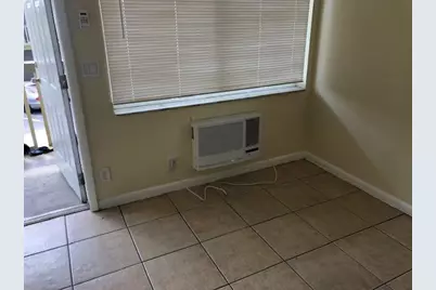 1310 S Federal Highway #8, Lake Worth Beach, FL 33460 - Photo 9