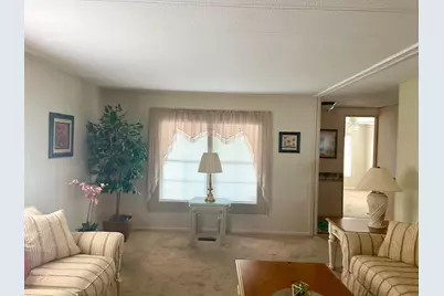 8 Florencia Ln, Port Saint Lucie, FL 34952 - Photo 9