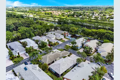 22831 Windsor Wood Court, Boca Raton, FL 33433 - Photo 3