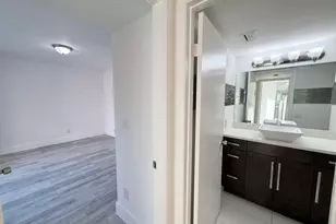 8365 Boca Rio Dr, Boca Raton, FL 33433 - Photo 43